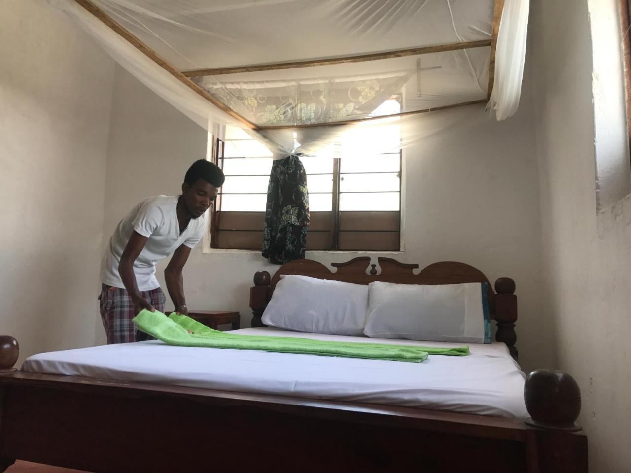 Moringe Home Stay - Village House Jambiani  Esterno foto